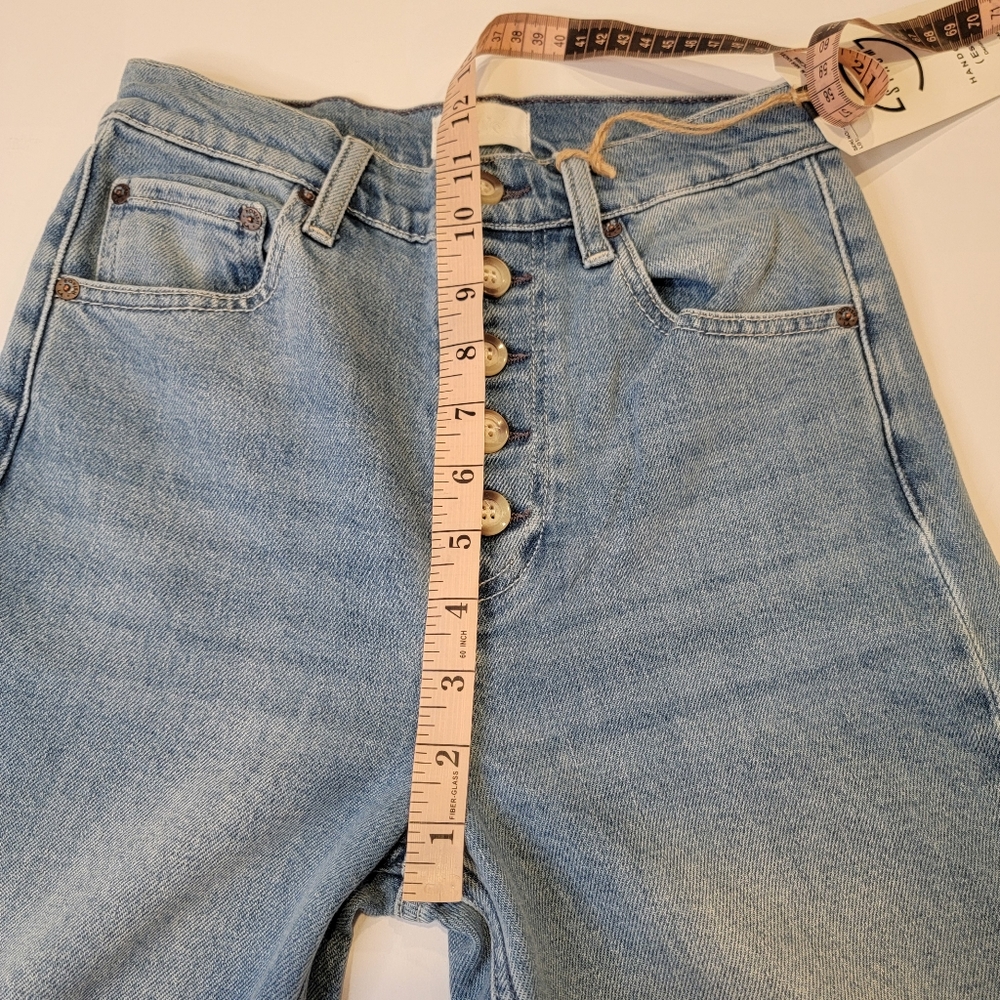 Boyish Denim The Ricky Flare Jean High Rise Light Wash Distressed Size 25 NEW! - Picture 5 of 15